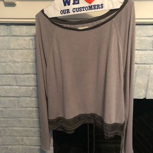 Slouchy soft long sleeve shirt size L from UO